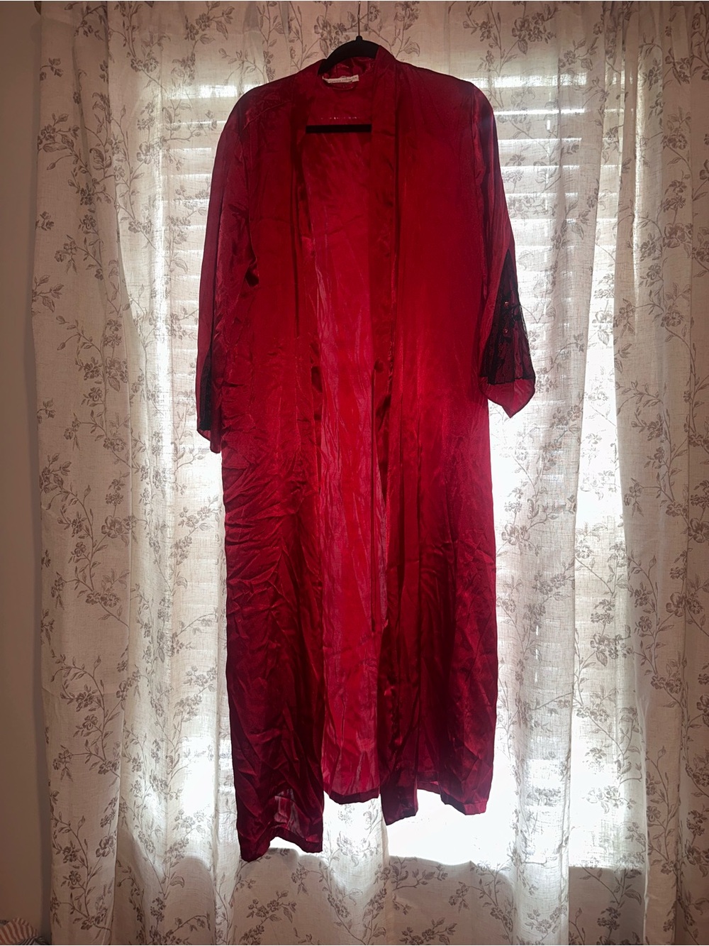 Women’s Red Satin Long Robe Kimono